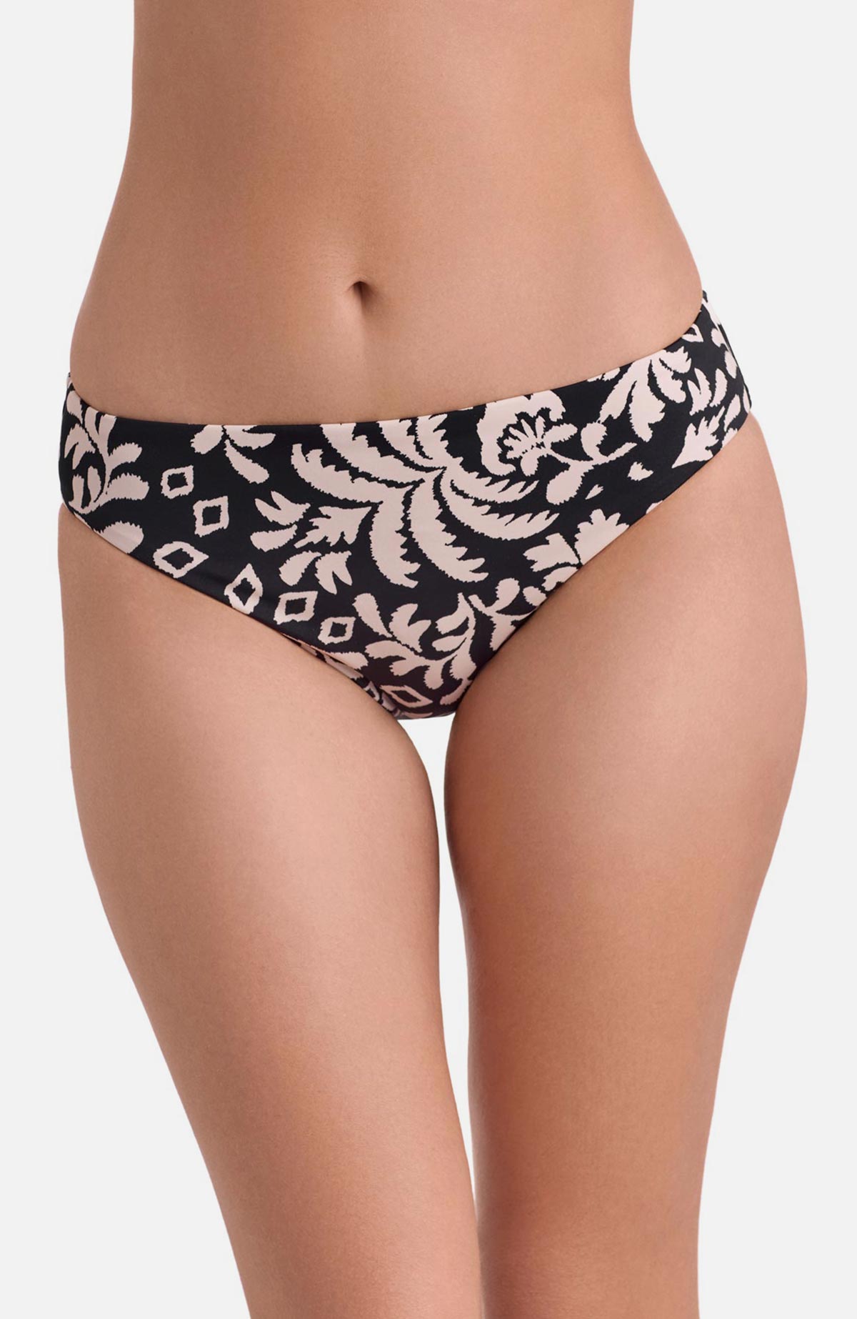 SVF260105_PalmRoyale_CoreyPant_OFW_F
